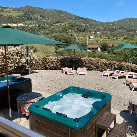 Aloe Ranch Elba Nocleg ze śniadaniem Cavo