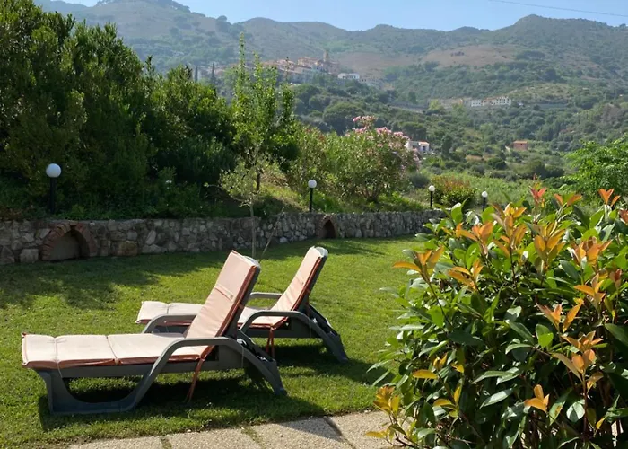 Aloe Ranch Elba Bed & Breakfast 4*